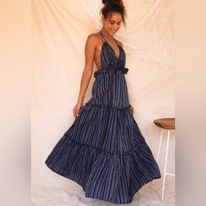 Blue striped halter maxi dress by Lulu's size  S